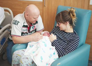 Local mums rate King’s Mill Hospital best in the region for giving birth