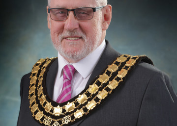 Sherwood Forest Hospitals Chair pays tribute to Chair of Ashfield District Council